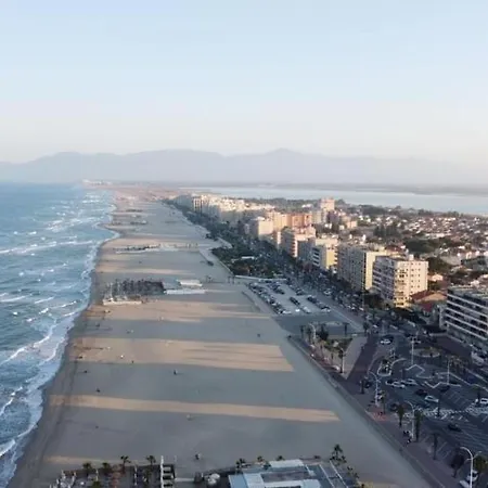 Campsite Le Mar Estang Canet-en-Roussillon