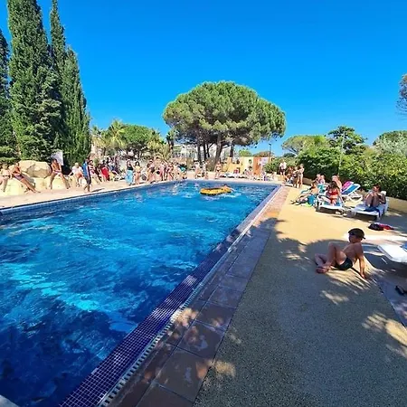 Campsite Le Mar Estang Canet-en-Roussillon