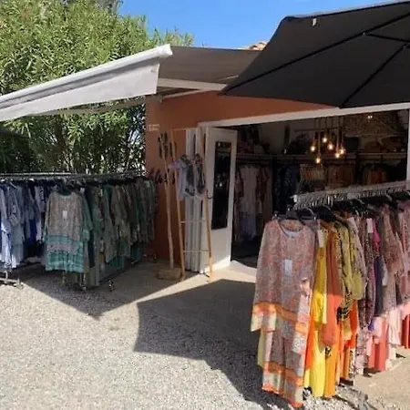 Campsite Le Mar Estang Canet-en-Roussillon